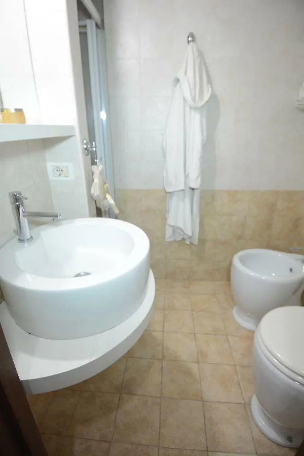 B&B Domus Gaia Лечче Италия
